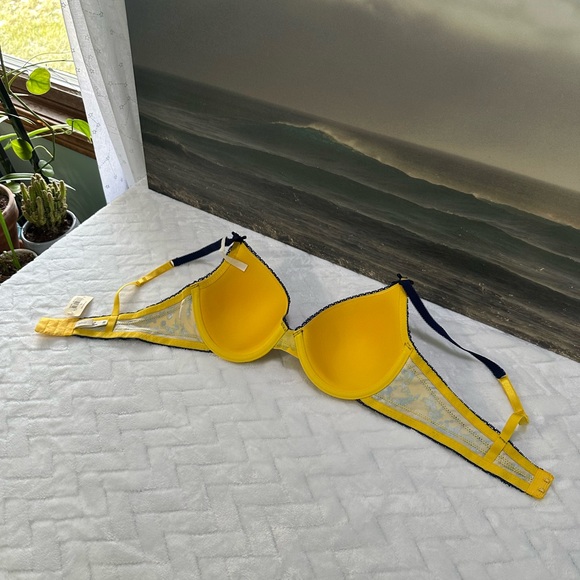 Nwt $44 Aerie American Eagle Katie Lightly Lined T Shirt Bra Yellow Blue 36B - Picture 8 of 11